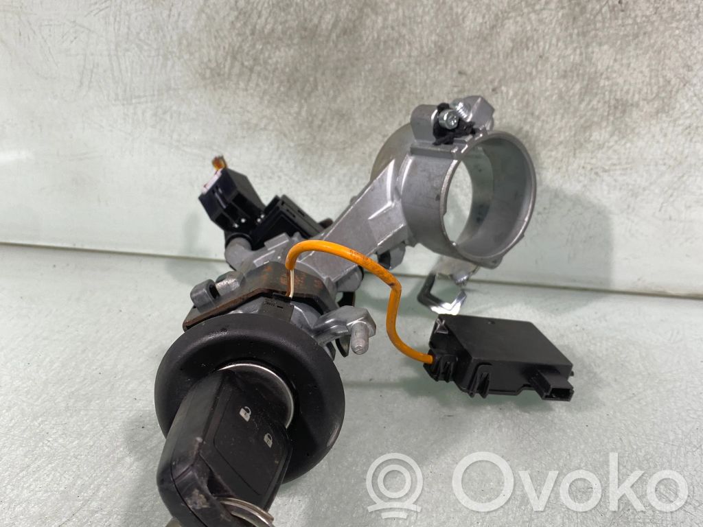 Opel Meriva B Ignition lock 