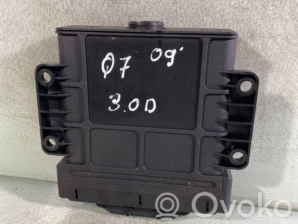 Audi Q7 4L Pavarų dėžės valdymo blokas 