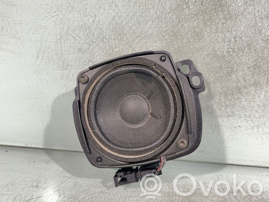 Audi A8 S8 D3 4E Front door speaker 
