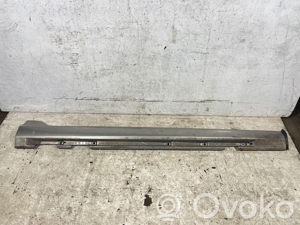 Volvo V60 Slenkstis 