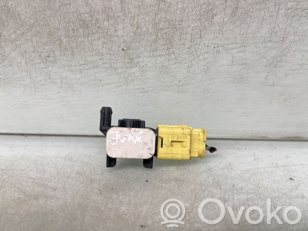 Nissan Juke I F15 Airbag deployment crash/impact sensor 
