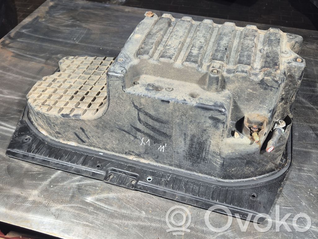 BMW X1 E84 Battery box tray 