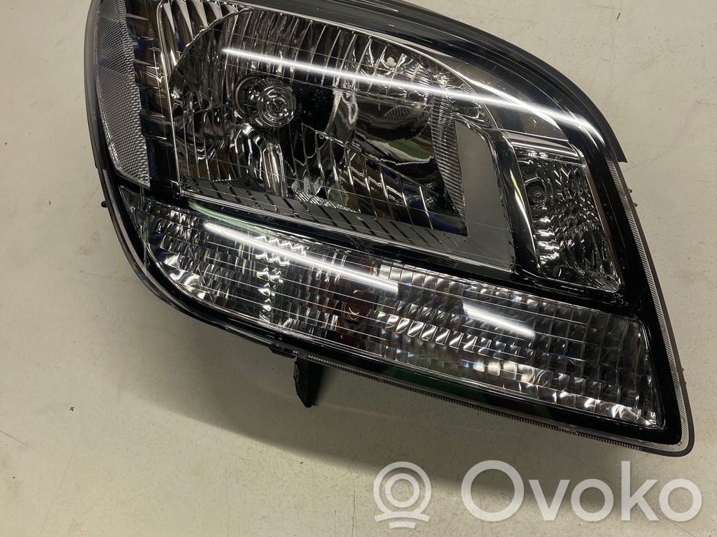 Chevrolet Orlando Phare frontale 