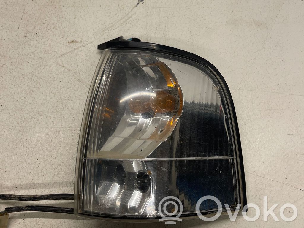 Ford Ranger Front indicator light 