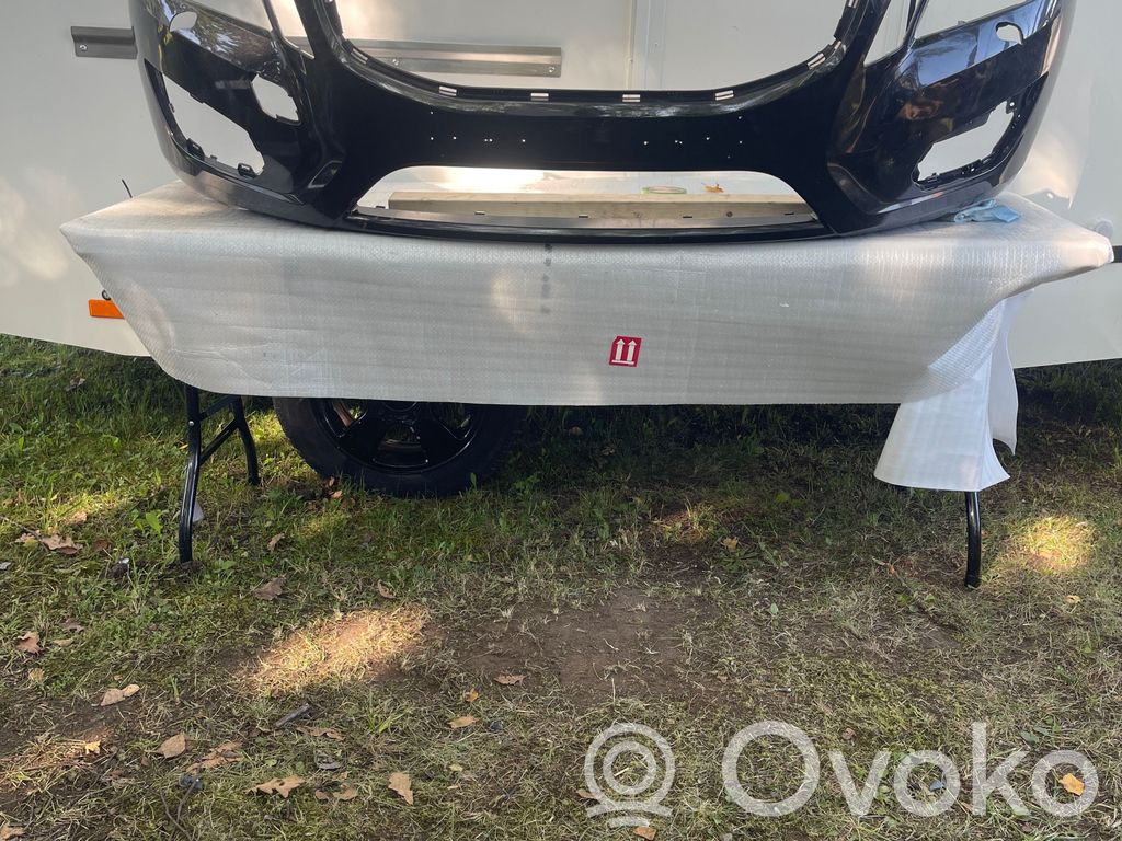 Volvo S60 Parachoques delantero 