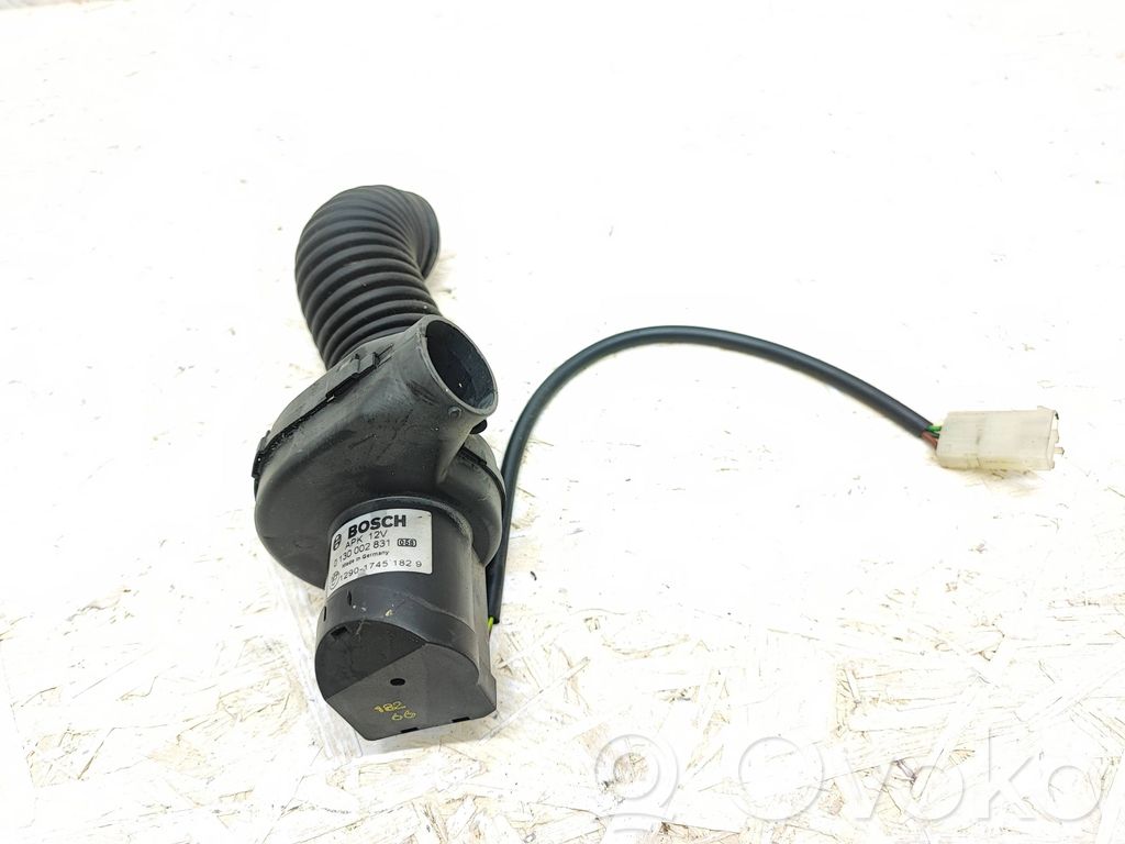Engine control unit/module fan   129017451829,0130002831