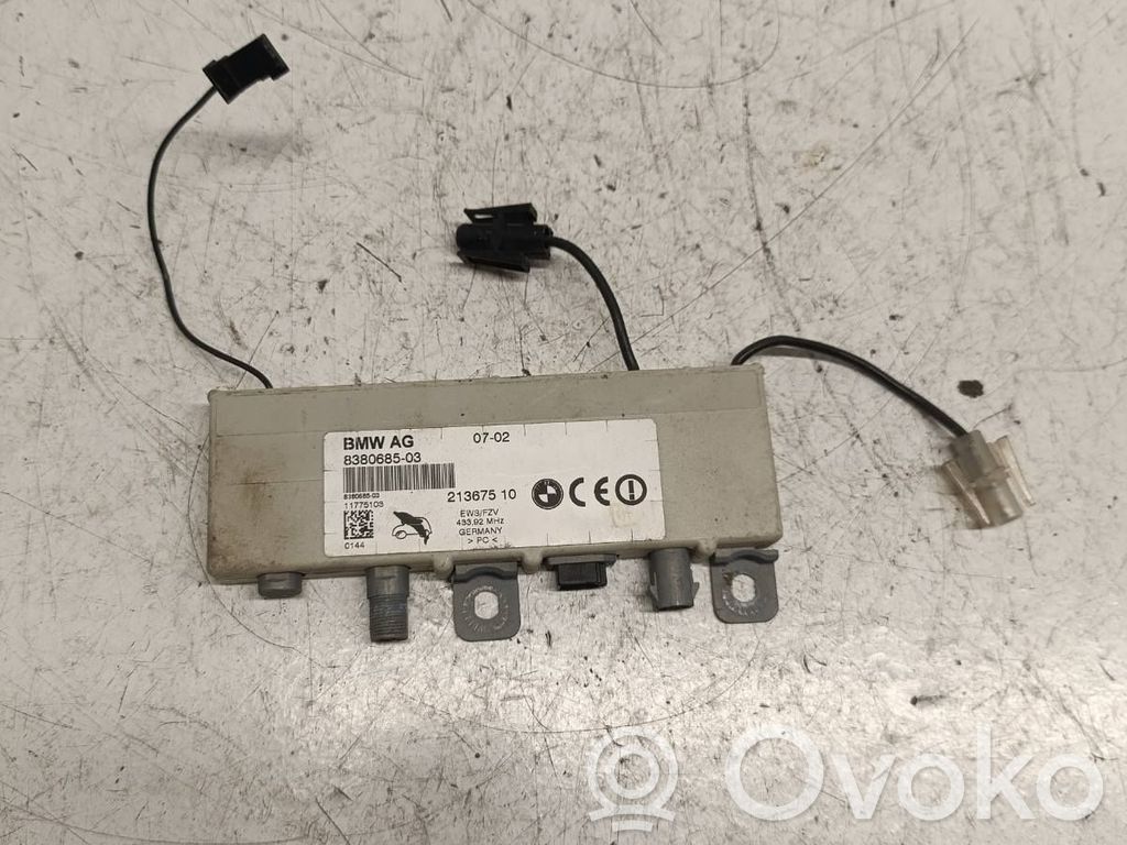 BMW 5 E39 Antenos stiprintuvas 