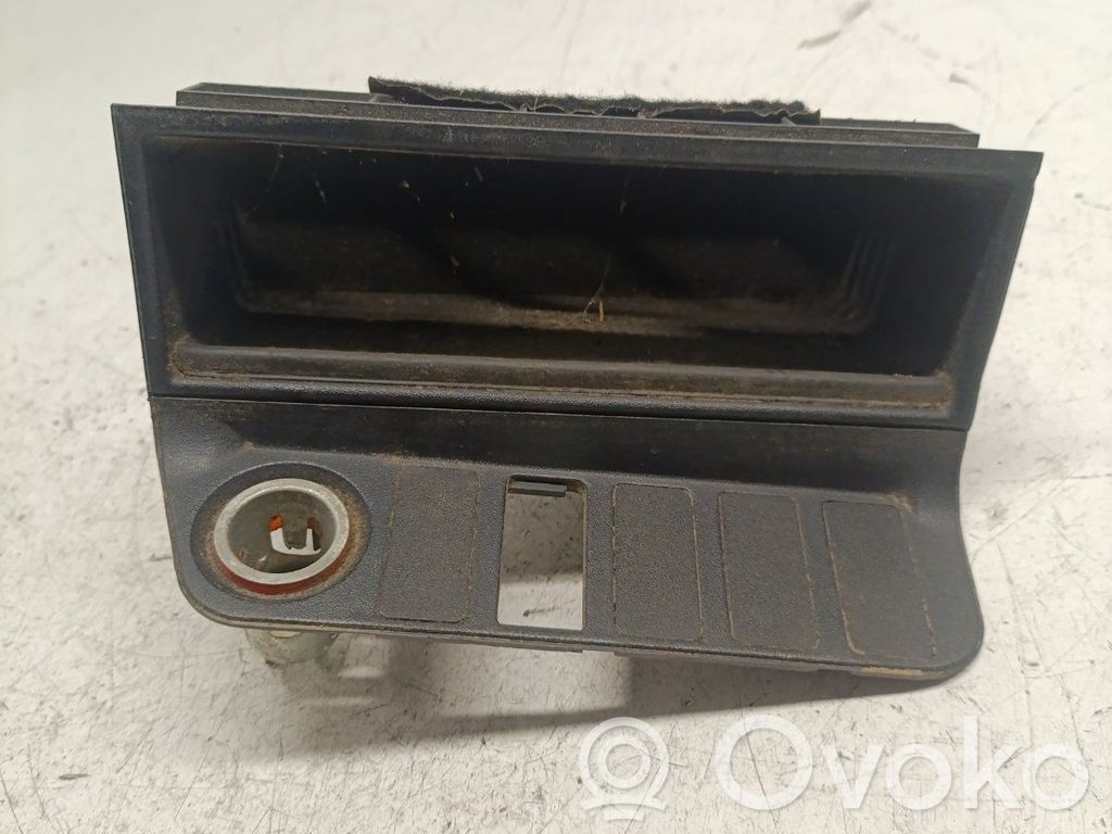 plaukts   1977231