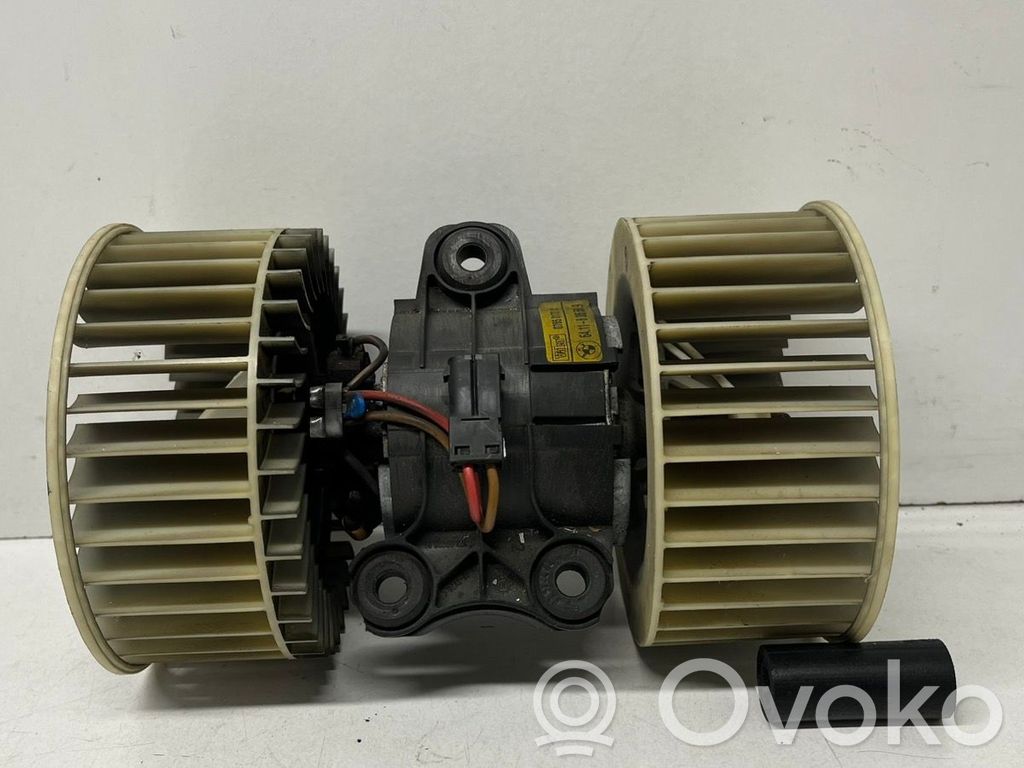 BMW 5 E39 Pečiuko ventiliatorius/ putikas 