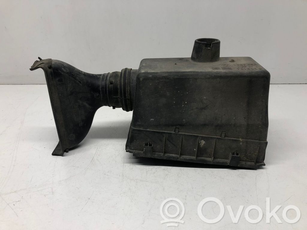 BMW 3 E36 Air filter box 