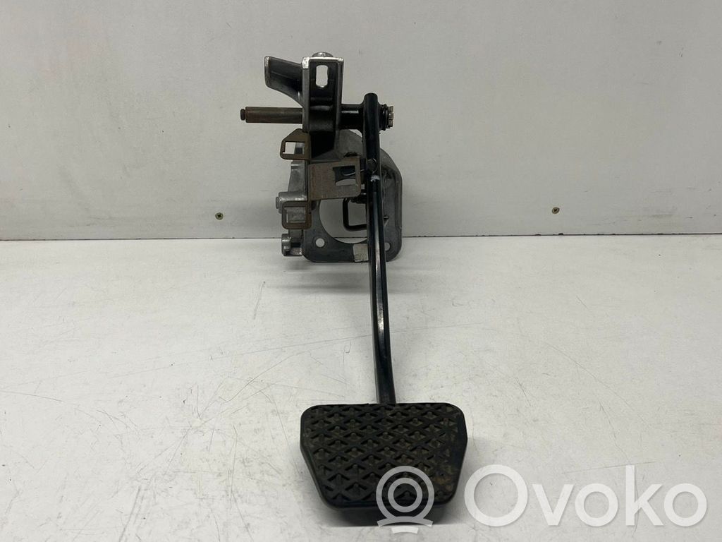 BMW 3 E46 Bremžu pedālis 