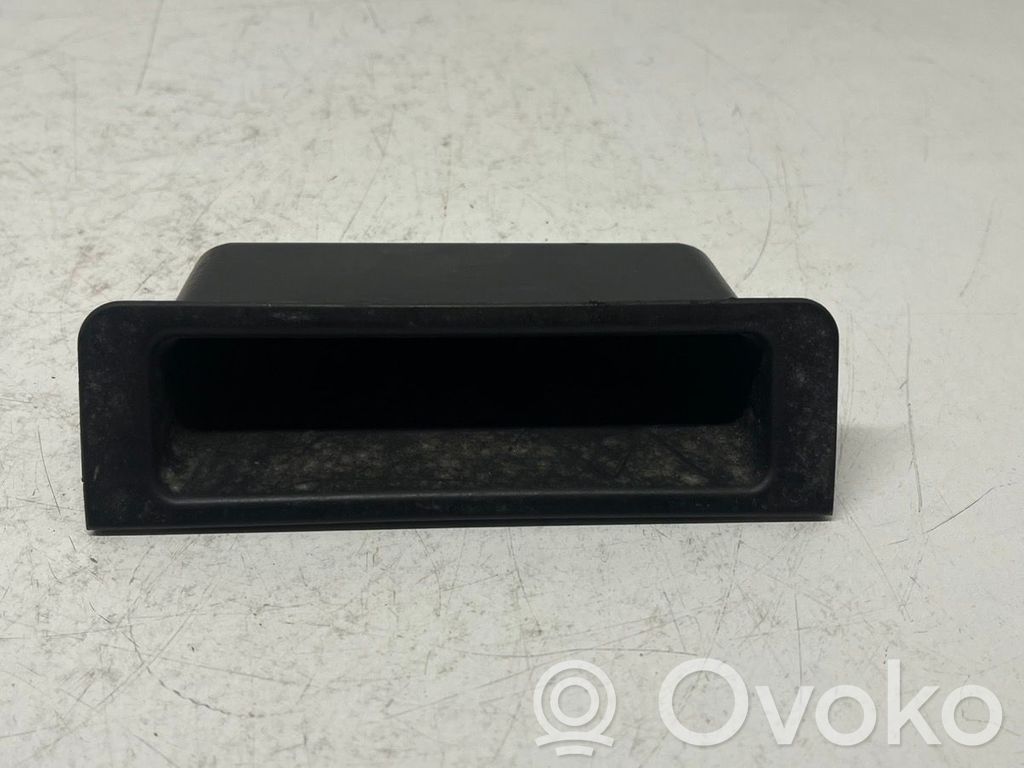 BMW 5 E39 Cita veida salona detaļa 