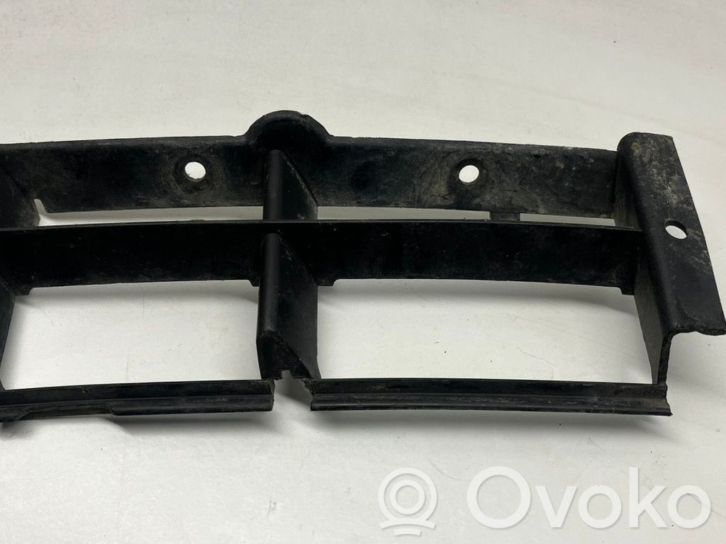BMW 5 E39 Front bumper lower grill 
