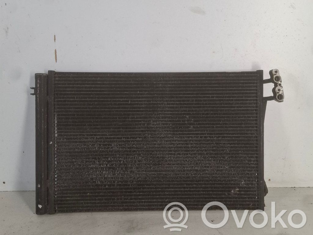 BMW 3 E90 E91 Gaisa kondicioniera dzeses radiators 