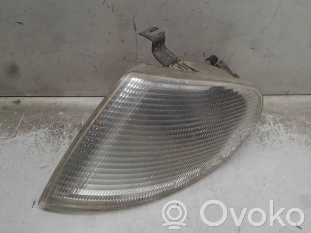 Volkswagen Sharan Front indicator light 
