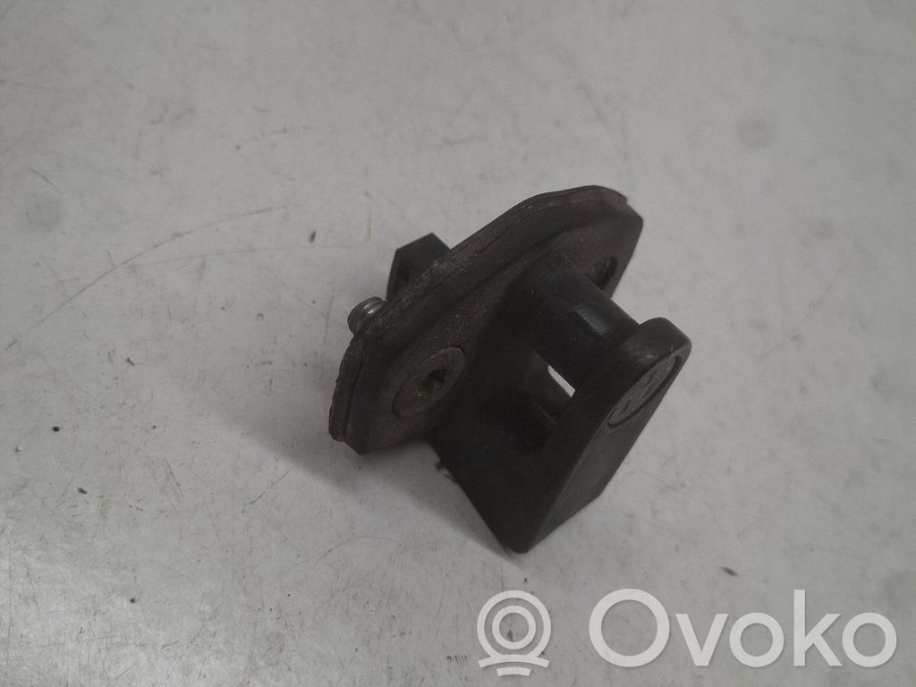 BMW 5 E39 Front door lock loop/hook striker 