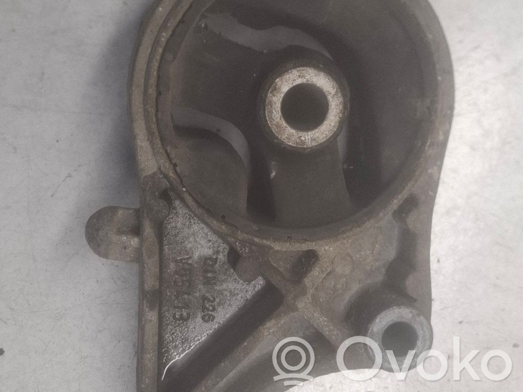 Engine mount bracket   21031122