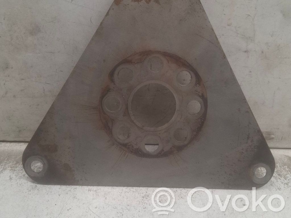 BMW 5 E39 Kita variklio detalė 
