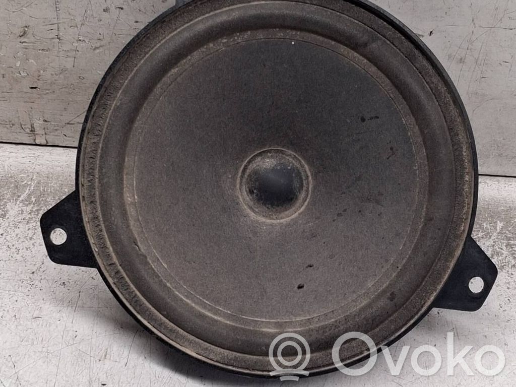 BMW 3 E46 Front door speaker 