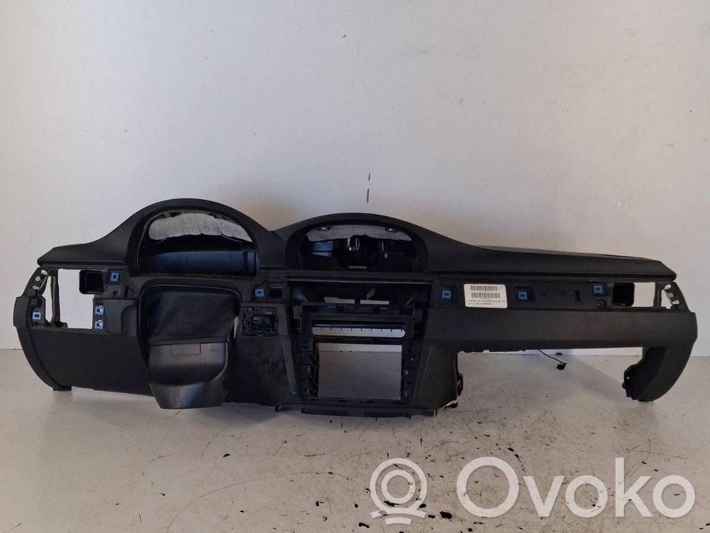 BMW 3 E90 E91 Dashboard 