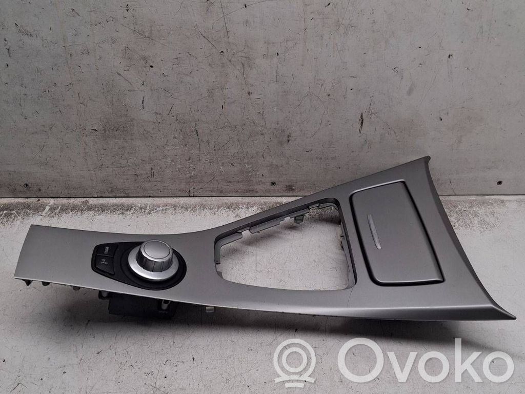 BMW 3 E90 E91 Gear shifter surround trim plastic 