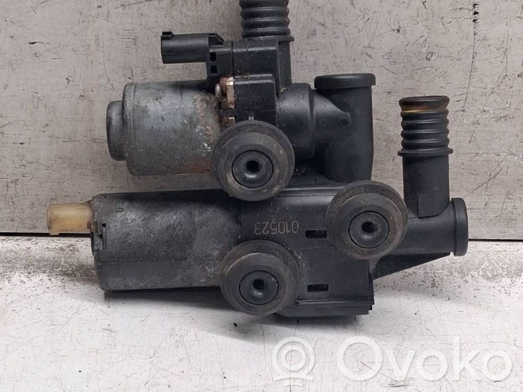 BMW 3 E46 Apsildes radiatora vārsts (-i) 