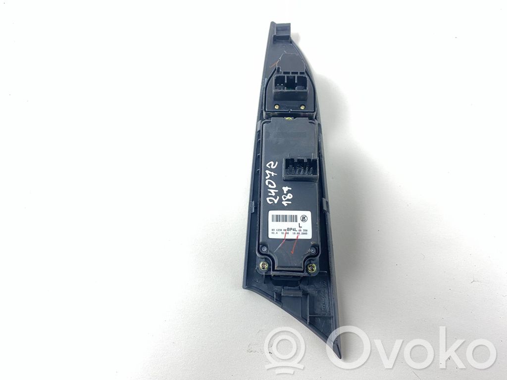 Mazda 3 I Electric window control switch 