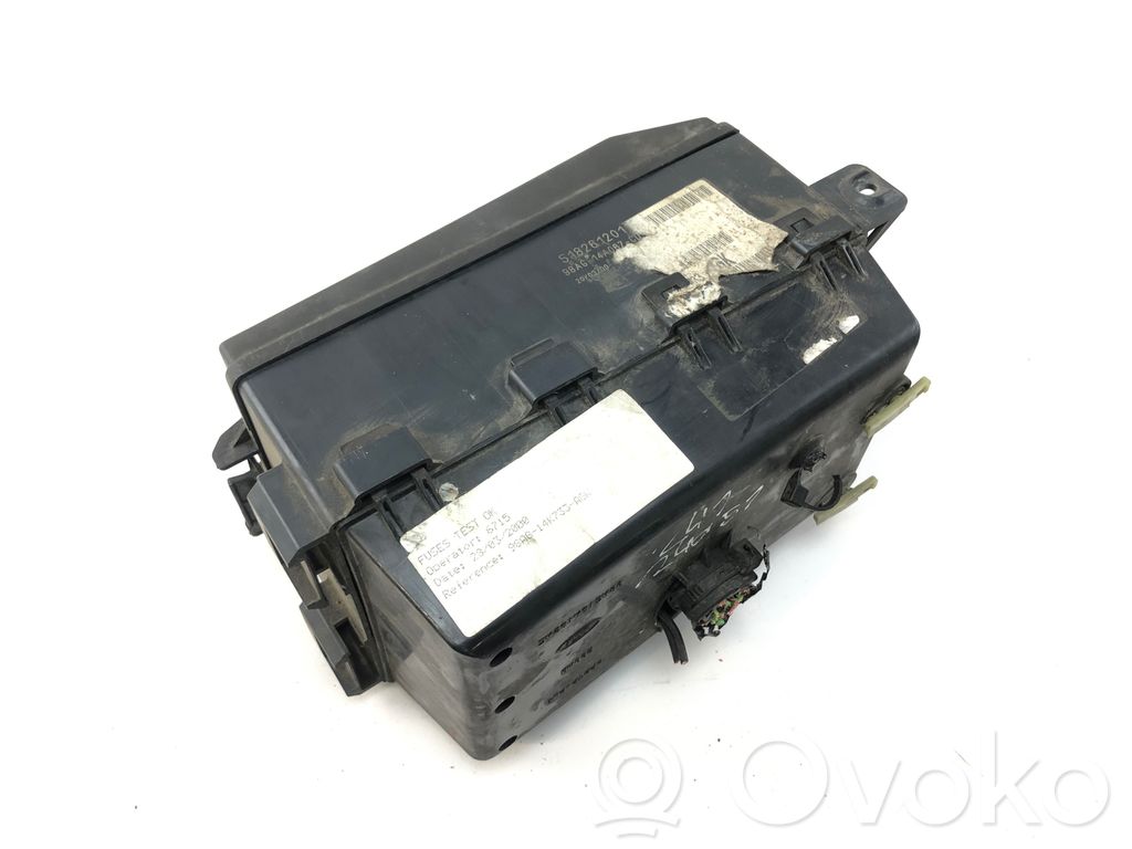 Fuse module   98AG14A142AC