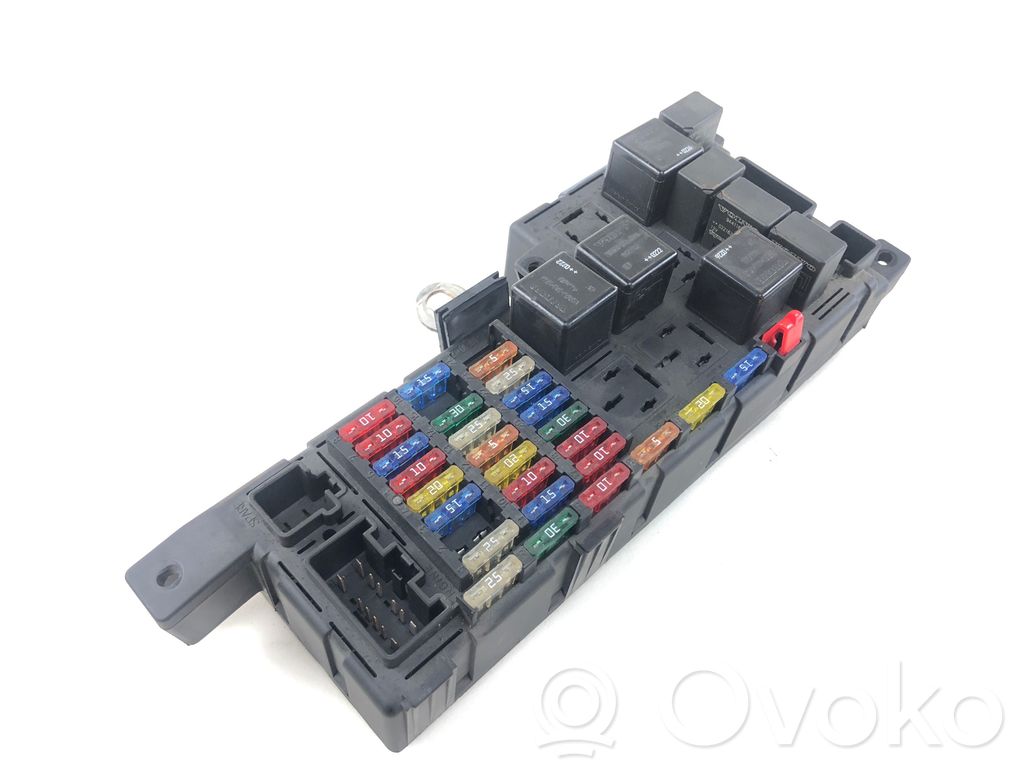 Volvo V70 Fuse module 