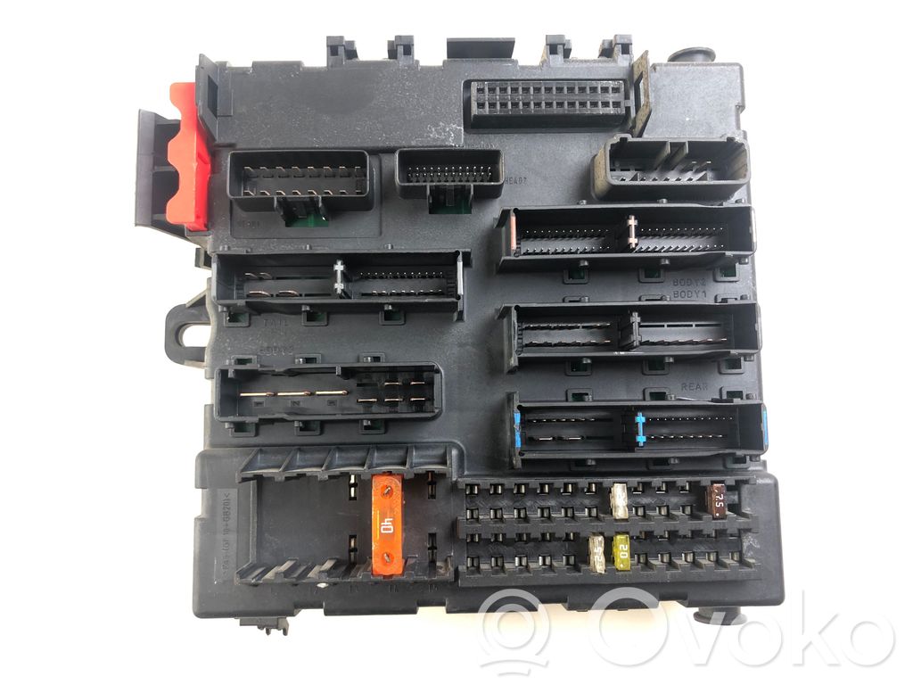 Opel Vectra C Modul siguranțe 