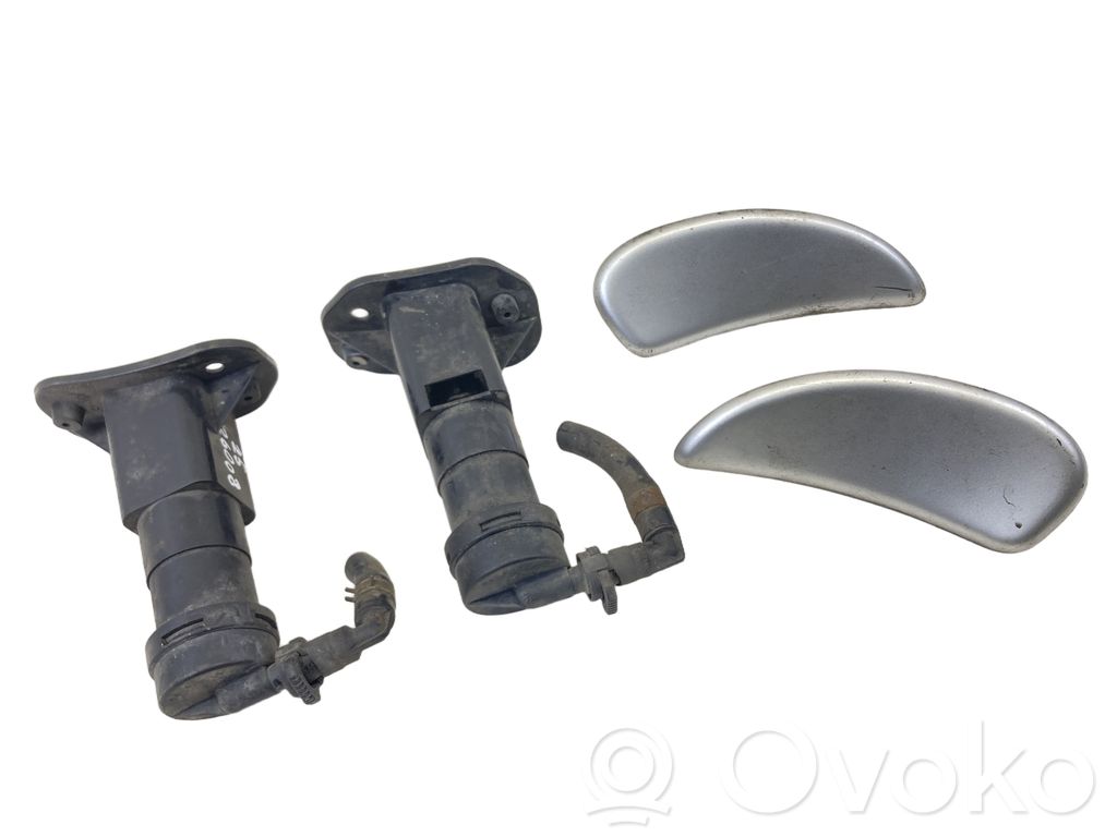 Chrysler Voyager Dysza spryskiwacza lampy przedniej 