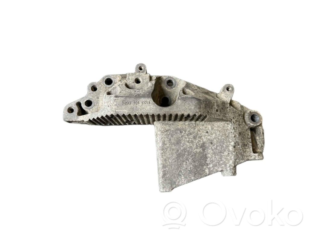Renault Master III Engine mounting bracket 