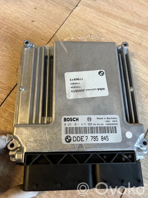 Блок управления двигателем ECU