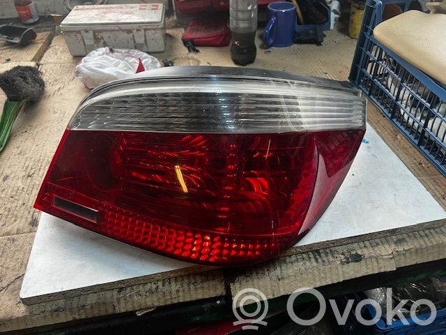 BMW 5 E60 E61 Tailgate rear/tail lights 
