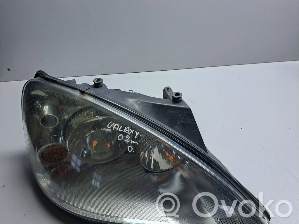 Ford Galaxy Priekšējais lukturis 