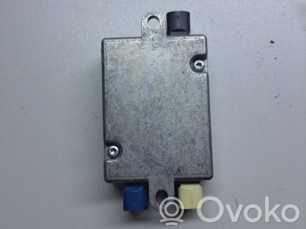 Amplificador de antena aérea   9123739,14404710
