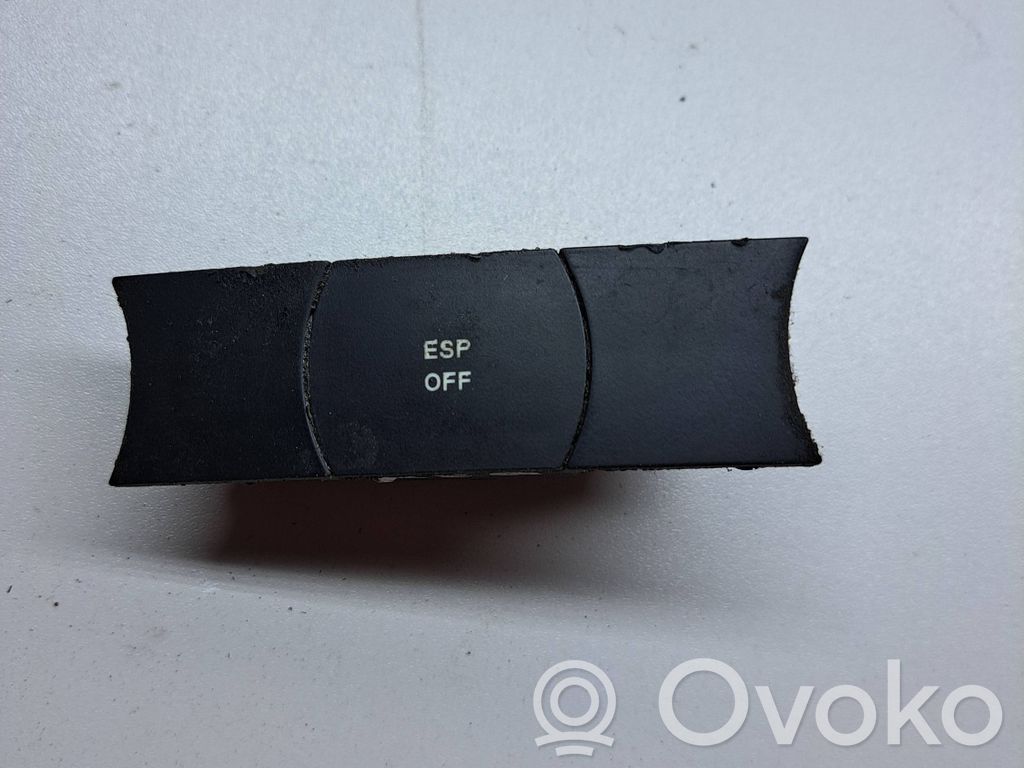 Volkswagen Touareg I ESP (stability program) switch 
