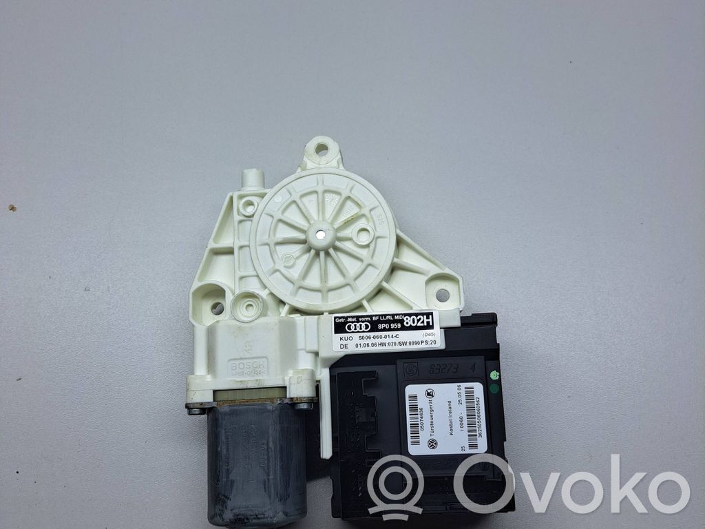 Audi A3 S3 8P Elektryczny podnośnik szyby drzwi przednich 