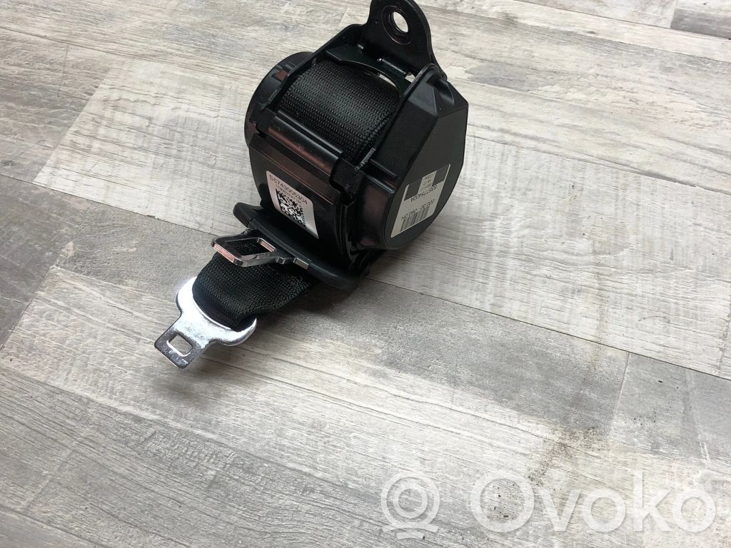 BMW 5 G30 G31 G38 Pas bezpieczeństwa fotela tylnego 