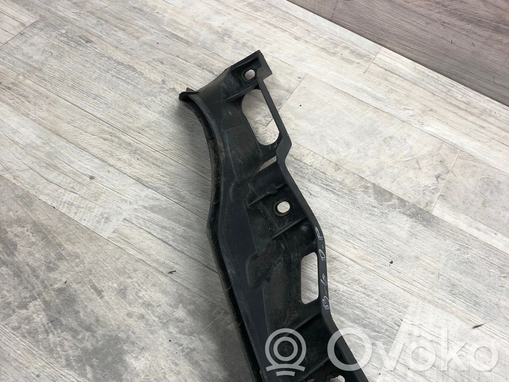 Volkswagen PASSAT B6 Front bumper mounting bracket 