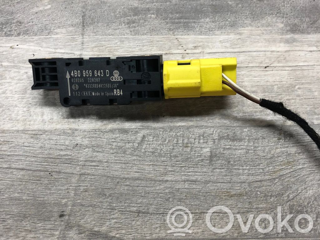 Airbagsensor Crashsensor Drucksensor   4B0959643D,020205,220207