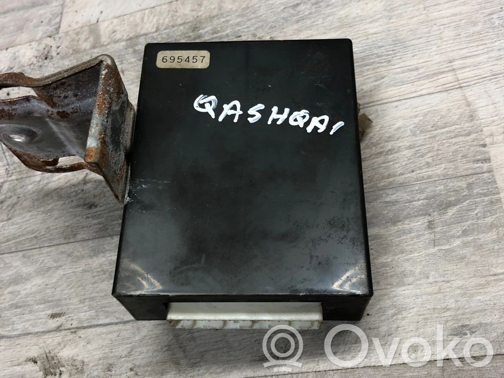 Nissan Qashqai Unitate/modul de comandă parcare PDC 