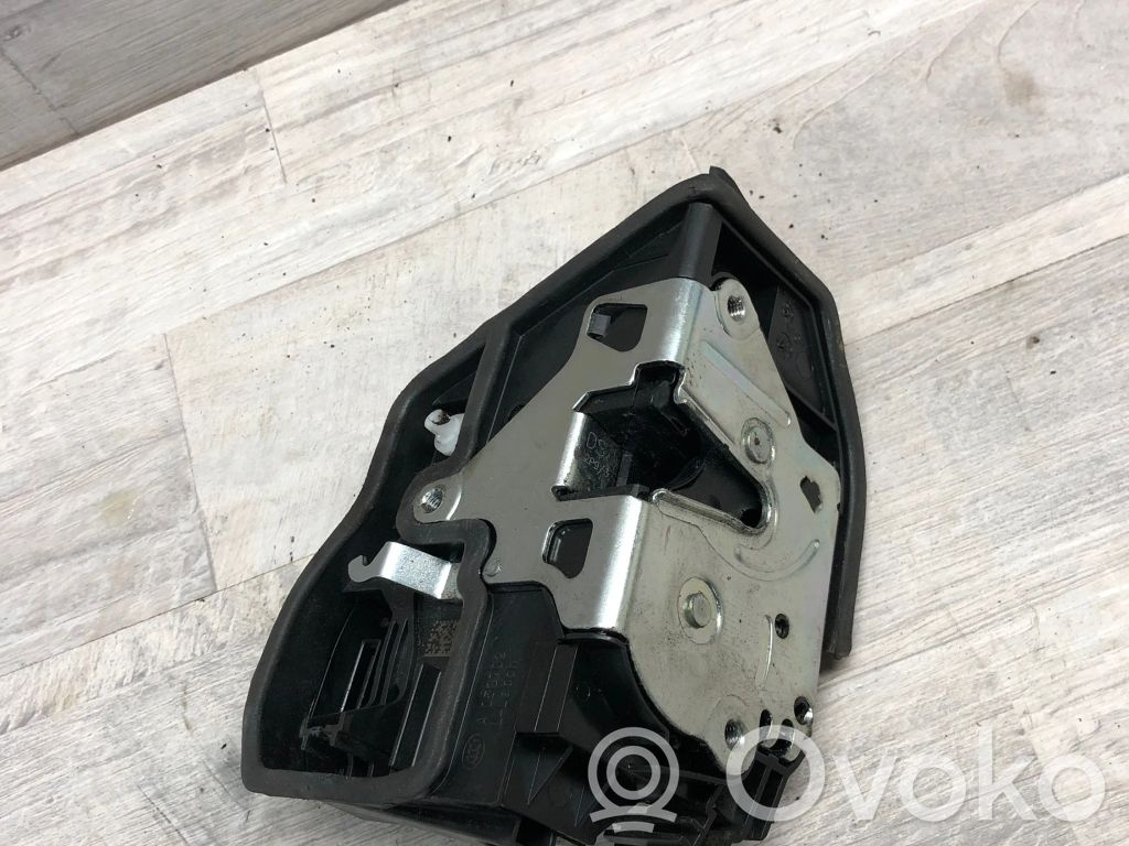 BMW 3 E90 E91 Rear door lock 