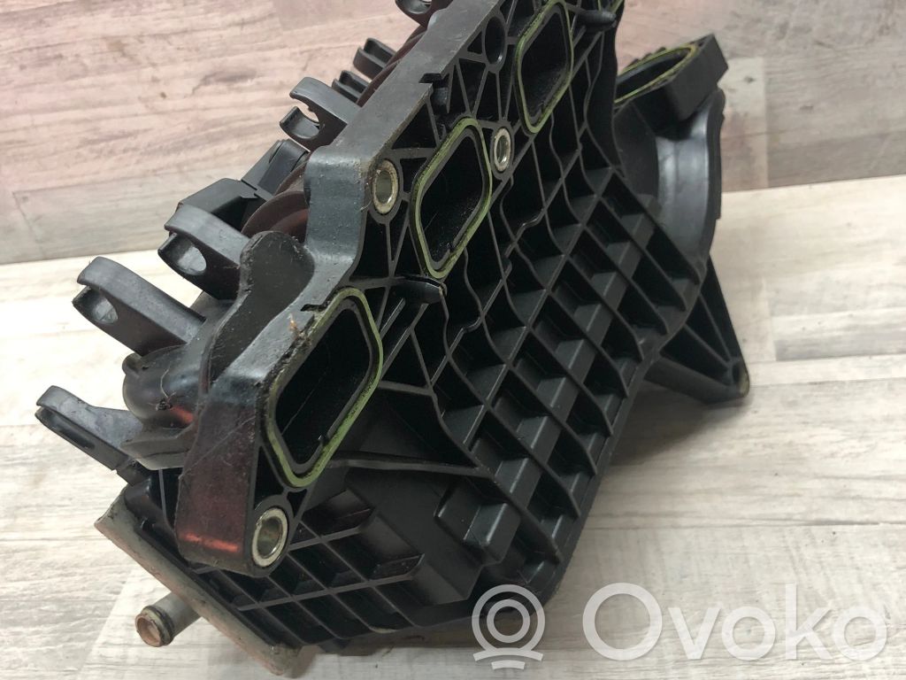 Volkswagen Golf Plus Kolektor ssący 
