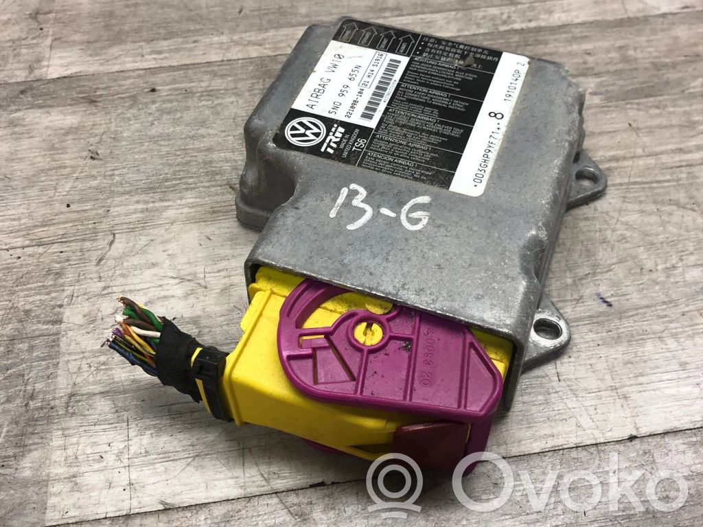 Volkswagen PASSAT B6 Airbag control unit/module 