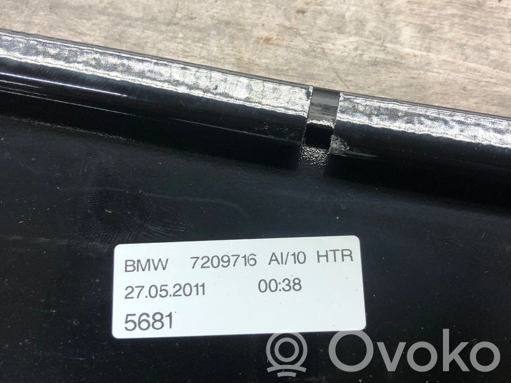 BMW 5 F10 F11 Listwa / Uszczelka szyby drzwi tylnych 