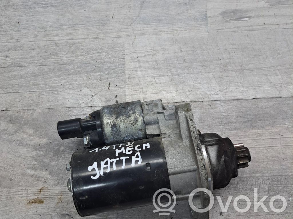 Volkswagen Golf V Starter motor 