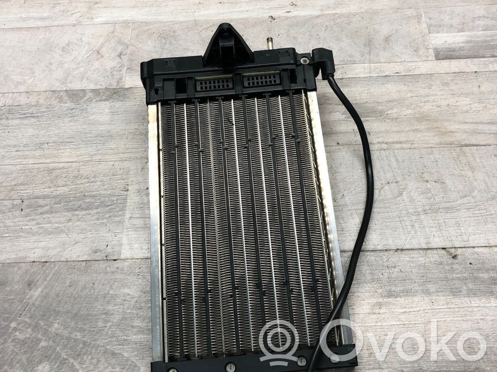 BMW 3 E92 E93 Elektrinis salono pečiuko radiatorius 