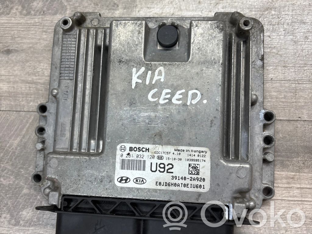 KIA Ceed Engine control unit/module 