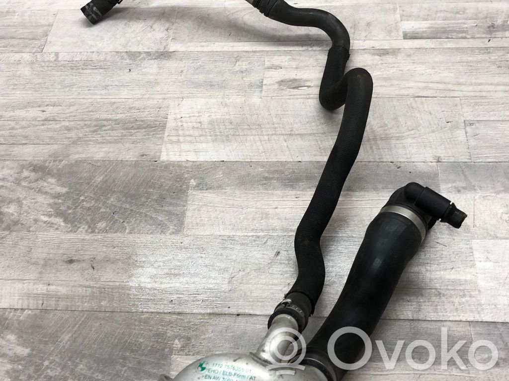 BMW 5 F10 F11 Coolant pipe/hose 
